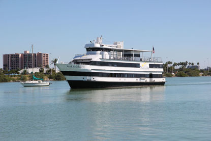 Picture of Majesty Sunday Sightseeing Cruise